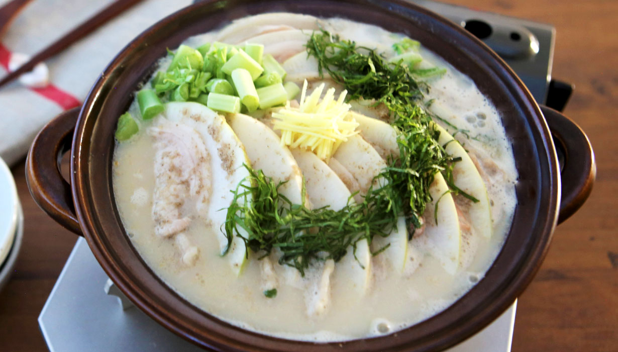 聖護院大根のまんまるごま豆乳鍋
