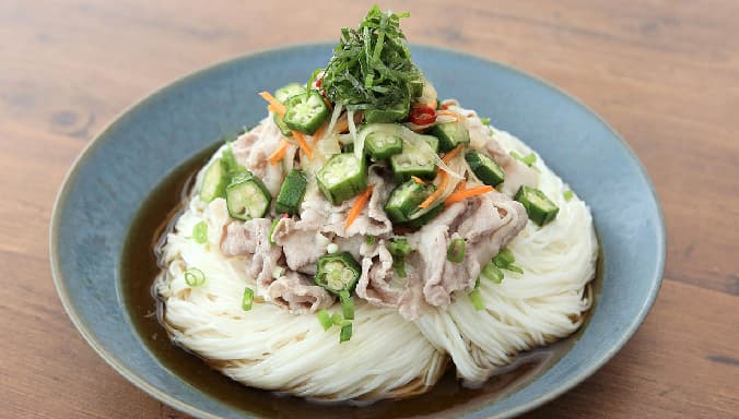 オクラの万能野菜だれのぶっかけそうめんの画像