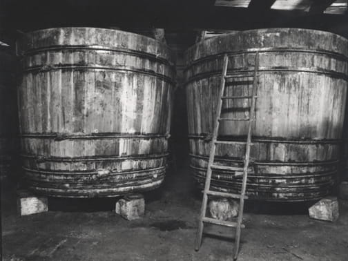 First vinegar brewery opens (later known as the Handa Factory). Fermented vinegar is produced on a large scale.